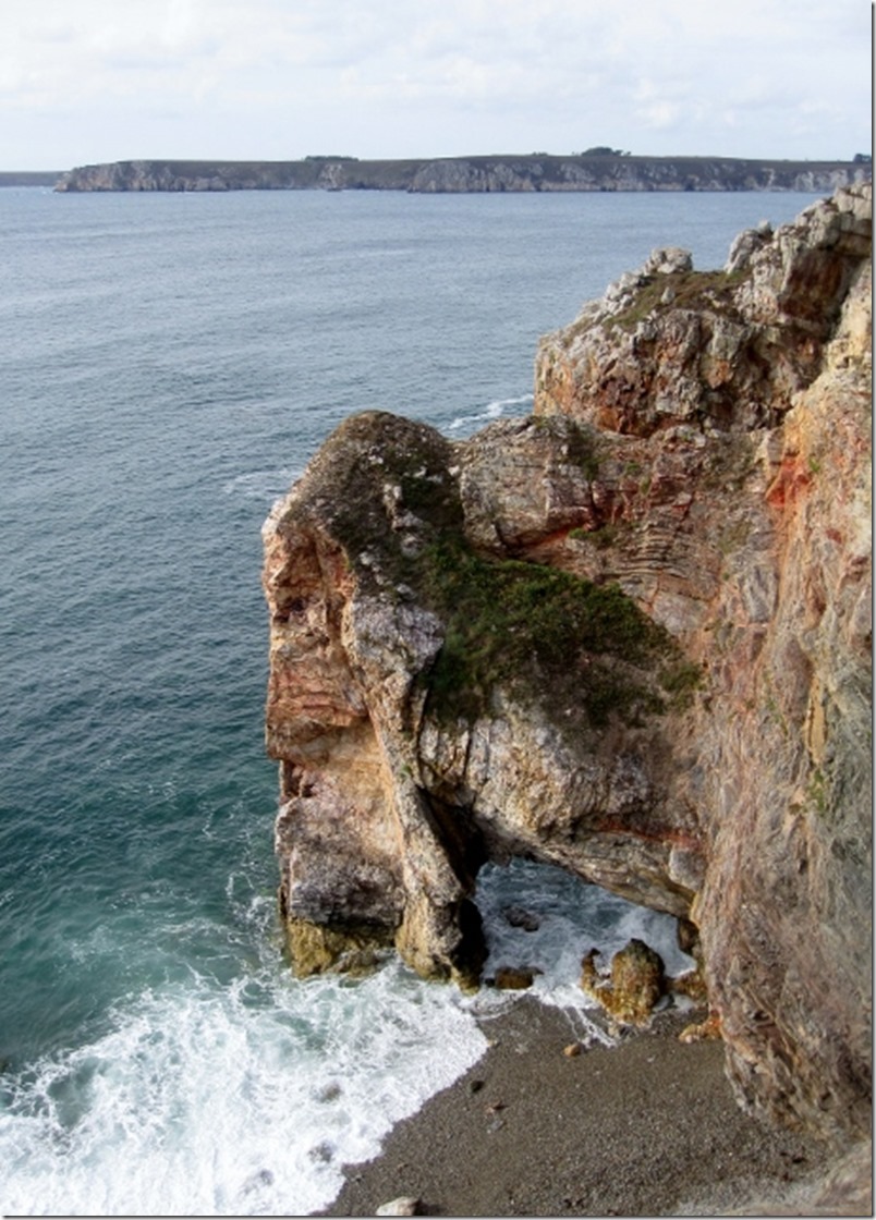 2014-10-05 Walk from Pointe de Pen-Hir to Plague Ansen de Dinan (29) (460x640)